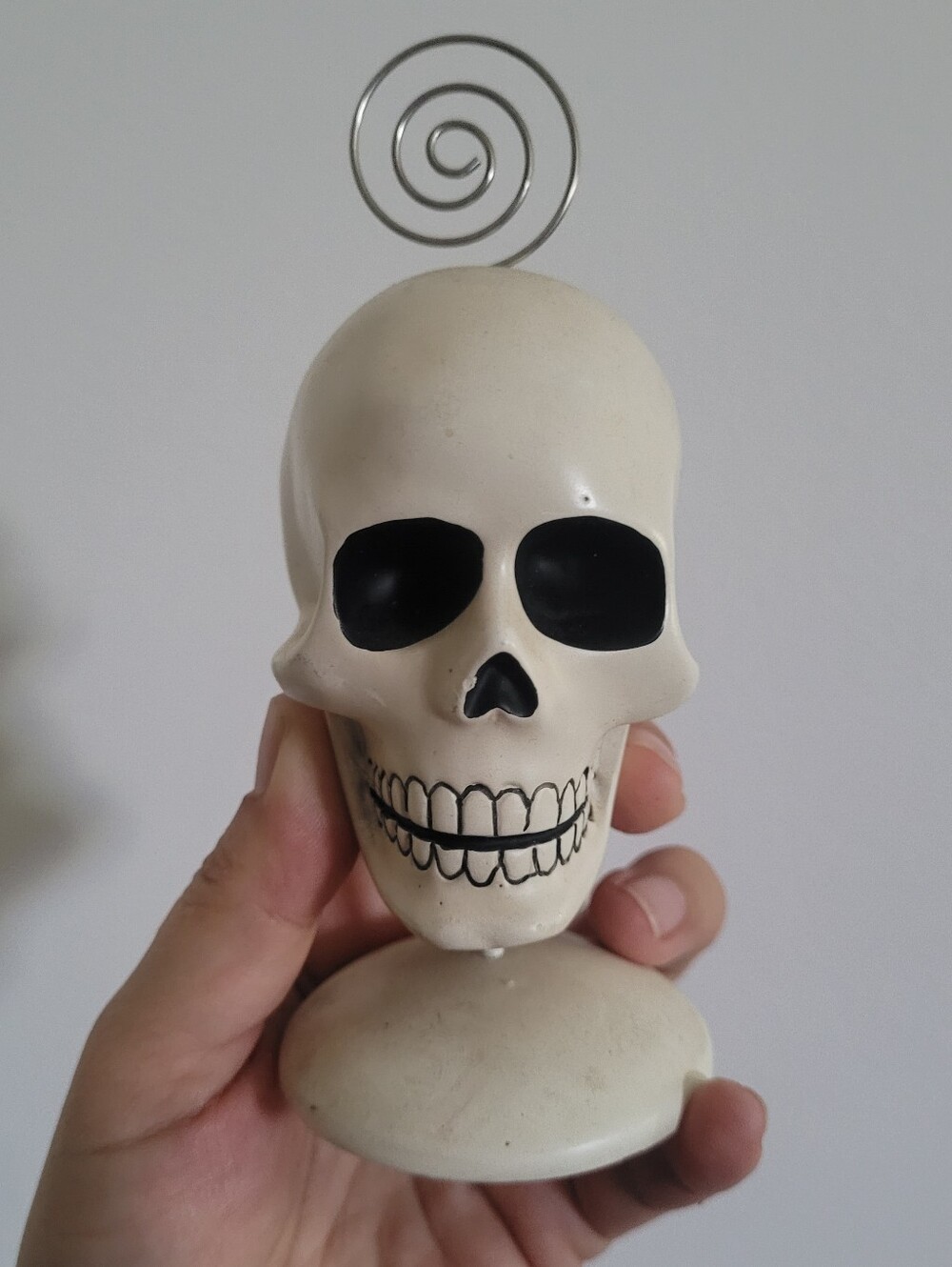 Skull Photo Holder Decor